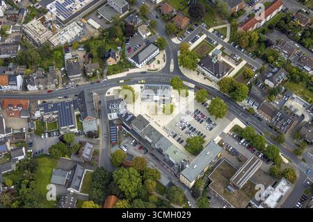 Luftansicht, Rathaus Heessen an der Amtsstraße und Umgestaltung des Heessener Marktes im Landkreis Heessen in Hamm, Ruhrgebiet, Nordrhein-Westfal Stockfoto