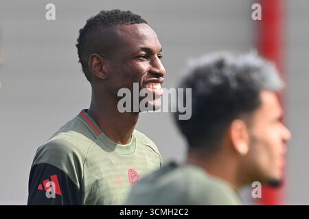 München, Deutschland. September 2025. Nicolas JACKSON (FC Bayern München), Porträt, Porträt. Abschlusstraining am 16. September 2025, Fußball Champions League, Saison 2025/26, FC Bayern München, FC Chelsea? Quelle: dpa/Alamy Live News Stockfoto