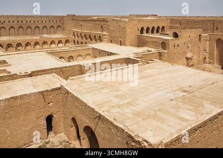 Die alte Al-Ukhaidir-Festung im 8. Jh. n. Chr. bei Karbala, Irak Stockfoto