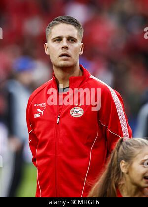 EINDHOVEN - Joey Veerman vom PSV Eindhoven während des UEFA Champions League-Spiels zwischen PSV Eindhoven und Royale Union Saint-Gilloise am 16. September 2025 im Phillips Stadium in Eindhoven, Niederlande. ANP MAURICE VAN STEEN Stockfoto