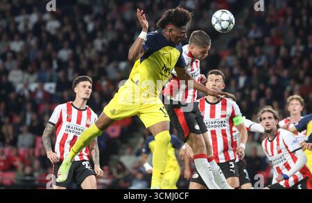 Eindhoven, Niederlande. September 2025. Ein Fußballspiel zwischen dem niederländischen PSV Eindhoven und dem belgischen Team Royale Union Saint-Gilloise in Eindhoven, Niederlande, am Dienstag, den 16. September 2025, am Eröffnungstag der League-Phase des UEFA Champions League-Turniers. BELGA PHOTO VIRGINIE LEFOUR Credit: Belga News Agency/Alamy Live News Stockfoto