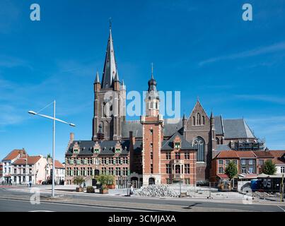 Marktplein oder Marktplatz der Stadt Eeklo, Ostflandern, Belgien 7. SEP 2025 Stockfoto
