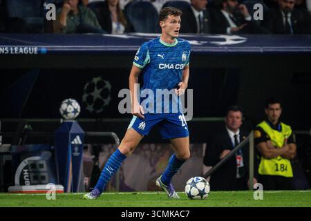 Madrid, Espagne. September 2025. Benjamin PAVARD aus Marseille während der UEFA Champions League, League-Phase, Fußballspiel am 1. Spieltag zwischen Real Madrid CF und Olympique de Marseille am 16. September 2025 im Santiago Bernabeu Stadion in Madrid, Spanien - Foto Matthieu Mirville/DPPI Credit: DPPI Media/Alamy Live News Stockfoto