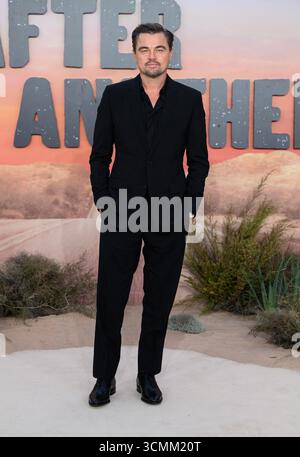 London, Großbritannien. September 2025. Leonardo DiCaprio nahm am 16. September 2025 an der britischen Premiere von „One Battle After Another“ in London teil. Foto: Stuart Hardy/ABACAPRESS.COM Credit: Abaca Press/Alamy Live News Stockfoto