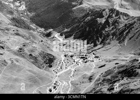 Französische pyrenäen aus der Vogelperspektive Stockfoto