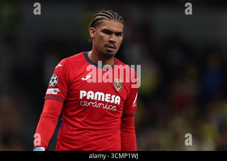 London, Großbritannien. September 2025. Luiz Junior von Villarreal während des Tottenham Hotspur gegen Villarreal UEFA Champions League Spiels im Tottenham Hotspur Stadium in London. Der Bildnachweis sollte lauten: Paul Terry/Sportimage Credit: Sportimage Ltd/Alamy Live News Stockfoto