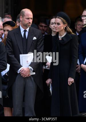 London, Großbritannien. September 2025. Prinz William, Prinz von Wales und Prinzessin von Wales bei der Beerdigung der Herzogin von Kent, Westminster Cat Stockfoto