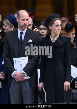 London, Großbritannien. September 2025. Prinz William, Prinz von Wales und Prinzessin von Wales bei der Beerdigung der Herzogin von Kent, Westminster Cat Stockfoto
