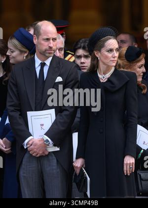London, Großbritannien. September 2025. Prinz William, Prinz von Wales und Prinzessin von Wales bei der Beerdigung der Herzogin von Kent, Westminster Cat Stockfoto