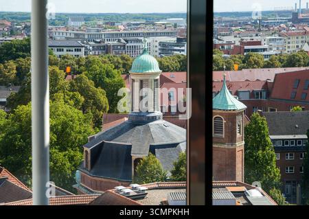 Barocke Clemenskirche, erbaut von Johann Conrad Schlaun, aus der Vogelperspektive von der Café Lounge 1648, Münster, Nordrhein-Westfalen, Deutschland, Europa Stockfoto