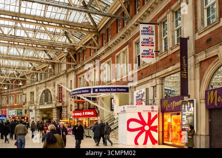 Waterloo Station an einem ruhigen Wintertag. Stockfoto