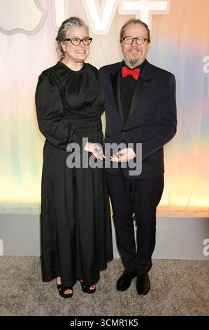 Gary Oldman mit Ehefrau Gisele Schmidt bei der Apple TV Emmy Party anlässlich der 77. Primetime Emmy Awards 2025 im Ysabel. West Hollywood, 14.09.2025 *** Gary Oldman mit Frau Gisele Schmidt auf der Apple TV Emmy Party bei den Primetime Emmy Awards 77 2025 in Ysabel West Hollywood, 14 09 2025 Foto:XJ.xMayerx/xFuturexImagex Apple 6127 Stockfoto