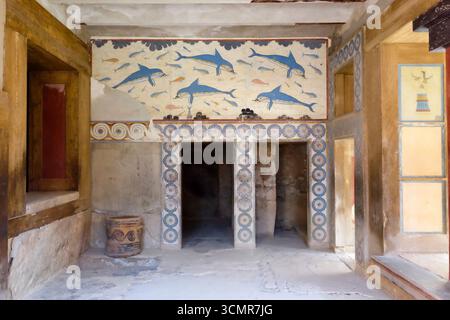 Das Delfinfresko im megaron der Königin, Teil des minoischen Palastes von knossos, Kreta, Griechenland Stockfoto