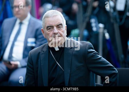 Neujahrsempfang, 75. Jubiläum des Zentralrats der Juden Neujahrsempfang, 75. Jubiläum des Zentralrats der Juden in Deutschland, Jüdisches Museum Berlin, Rosch-Haschana-Empfang, Erzbischof Nikola Eterovic, Vatikan-Botschafter Berlin Berlin Berlin GER *** Neujahrsempfang, 75. Jahrestag des Zentralrats der Juden Neujahrsempfang, 75. Jahrestag des Zentralrats der Juden in Deutschland, Jüdisches Museum Berlin, Rosch Hashanah Empfang, Erzbischof Nikola Eterovic, Vatikanbotschafter Berlin GER Stockfoto