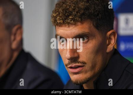 Munchester, Munchester, Inghilterra. September 2025. Giovanni Di Lorenzo (capitano) vom SSC Napoli während der Pressekonferenz vor dem Spiel am 17. September 2025 in der Champions League zwischen Manchester City und Neapel im Etihad Stadium in Manchester. (Kreditbild: © Fabio Sasso/ZUMA Press Wire) NUR REDAKTIONELLE VERWENDUNG! Nicht für kommerzielle ZWECKE! Stockfoto