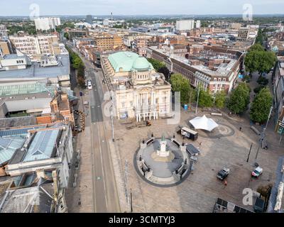 Luftaufnahme von Hull City Hall, Queen Victoria Square, Hull (HU1), Großbritannien. Stockfoto