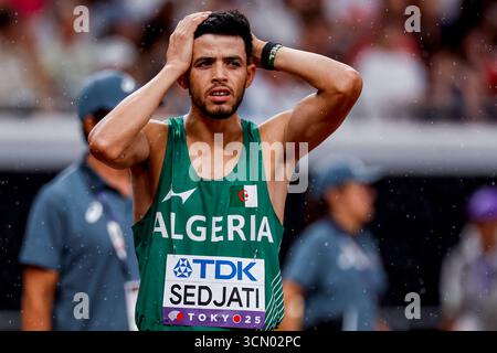Djamel Sedjati aus Algerien trat am 18. September 2025 im Japan National Stadium im 800-Meter-Halbfinale der Männer während der Leichtathletik-Weltmeisterschaft Tokio 2025 des 6. Tages im Japan National Stadium an. (Foto: Marcel ter Bals/MTB-Photo/Alamy Live News) Stockfoto