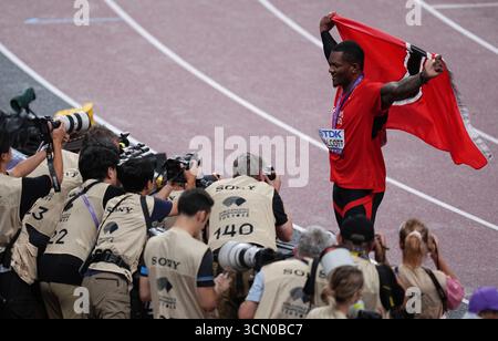 Tokio, Japan. September 2025. Goldmedaillengewinner Keshorn Walcott aus Trinidad und Tobago feiert nach dem Speerwurf der Herren bei den Leichtathletik-Weltmeisterschaften 2025 in Tokio, Japan, 18. September 2025. Quelle: Ju Huanzong/Xinhua/Alamy Live News Stockfoto