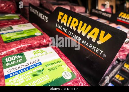 Fairway Super Market ist ein voll sortiertes Lebensmittelgeschäft im Stadtteil Kips Bay in New York City, USA, 2025 Stockfoto