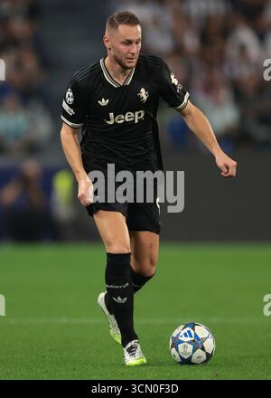 Turin, Italien. September 2025. Teun Koopmeiners von Juventus während des Spiels Juventus gegen Borussia Dortmund UEFA Champions League im Allianz Stadion, Turin. Der Bildnachweis sollte lauten: Jonathan Moscrop/Sportimage Credit: Sportimage Ltd/Alamy Live News Stockfoto