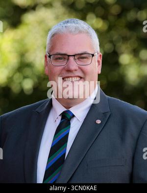 DUP-Leiter Gavin Robinson, MP, spricht mit PA Media im DUP-Hauptquartier an der Dundela Avenue in Belfast. Bilddatum: Donnerstag, 18. September 2025. Stockfoto