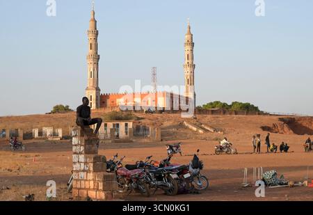 SÜDSUDAN, Bundesstaat Western Bahr el Ghazal, Stadt Wau, große Moschee / SÜDSUDAN, Wau, große Moschee Stockfoto