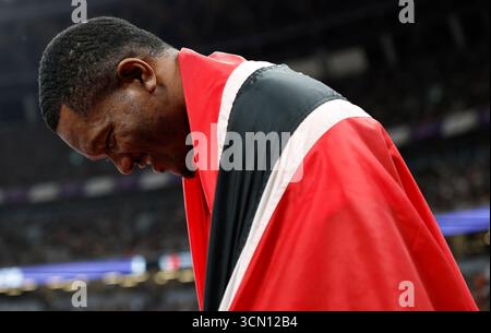 Tokio, Japan. September 2025. Goldmedaillengewinner Keshorn Walcott aus Trinidad und Tobago feiert nach dem Speerwurf der Herren bei den Leichtathletik-Weltmeisterschaften 2025 in Tokio, Japan, 18. September 2025. Quelle: Wang Lili/Xinhua/Alamy Live News Stockfoto