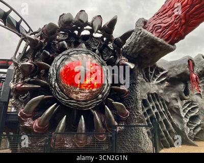 Nahaufnahme des Nemesis-Reborn-Auges Stockfoto