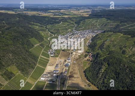 Luftbild, Hochwassergebiet an der Ahr in Dernau, Ahrtal, Rheinland-Pfalz, Deutschland, Ahrflut, DE, Europa, Hochwasserkatastrophe, Hochwasserkatastrophe, Hochwasserkatastrophe Stockfoto