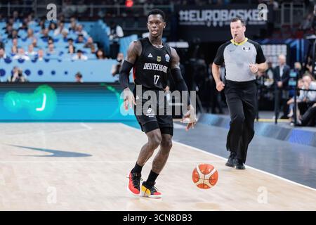Riga, Lettland. September 2025. Dennis Schröder aus Deutschland war im Finale der FIBA EuroBasket 2025 zwischen Turkiye und Deutschland in der Arena Riga im Einsatz. Endstand; Deutschland 88:83 Turkiye. Quelle: SOPA Images Limited/Alamy Live News Stockfoto
