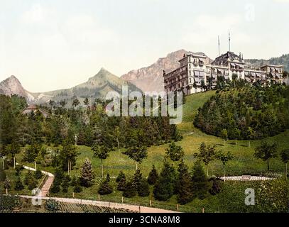 Grand-Hôtel de Caux mit Rochers de Naye und Dent de Jaman, Montreux, Genfersee, Schweiz, ca. 1895 - 19. Jahrhundert farbige Postkarte Stockfoto