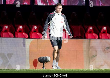 Leipzig, Deutschland. September 2025. Isak Johannesson (1. FC K?ln, 18) W?hrend der Platzbegehung 1. Fu?Ball Bundesliga, RB Leipzig - 1. FC K?ln, Leipzig, Red Bull Arena am 20.09.2025 DFL-VORSCHRIFTEN VERBIETEN DIE VERWENDUNG VON FOTOS ALS BILDSEQUENZEN UND/ODER QUASI-VIDEO. Quelle: dpa/Alamy Live News Stockfoto