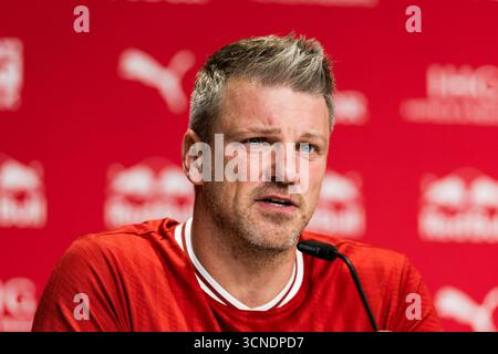 Leipzig, Deutschland. September 2025. Lukas Kwasniok (Trainer 1. FC K?ln) W?hrend der Pressekonferenz 1. Fu?Ball Bundesliga, RB Leipzig - 1. FC K?ln, Leipzig, Red Bull Arena am 20.09.2025 DFL-VORSCHRIFTEN VERBIETEN DIE VERWENDUNG VON FOTOS ALS BILDSEQUENZEN UND/ODER QUASI-VIDEO. Quelle: dpa/Alamy Live News Stockfoto