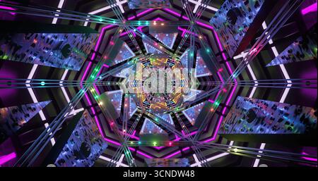 Leuchtende Lichter erzeugen eine faszinierende Ansicht in einem geometrischen Tunnel. Das farbenfrohe Design zieht die Blicke auf sich und vereint Technologie und Kunst in einem Blickfang Stockfoto