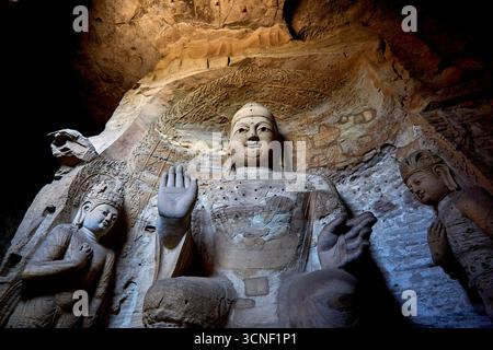 Die alten Yungang Grotten, chinesische buddhistische Tempelhöhlen in der Nähe von Datong in der Provinz Shanxi, China Stockfoto