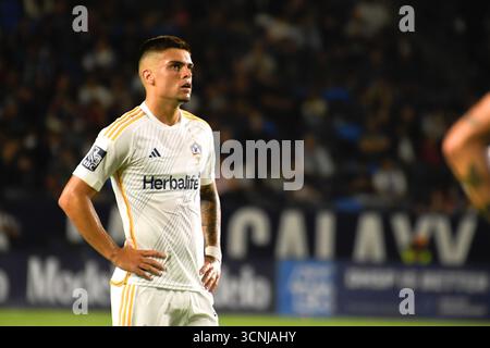 Los Angeles, USA, 27. September 2025. LA Galaxy trifft den FC Cincinnati während des MLS-Spiels im Dignity Health Sports Park. Foto: Camilo Torres/Alamy Stockfoto