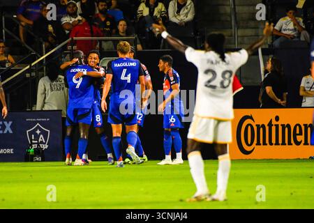 Los Angeles, USA, 27. September 2025. LA Galaxy trifft den FC Cincinnati während des MLS-Spiels im Dignity Health Sports Park. Foto: Camilo Torres/Alamy Stockfoto