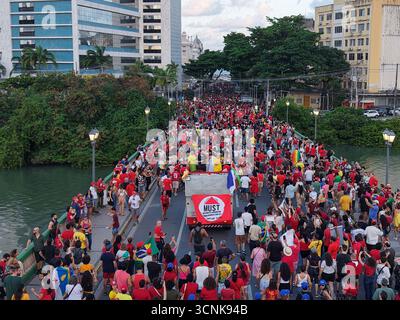 Recife, Brasilien. September 2025. An diesem Sonntag, dem 21., protestierte eine Menschenmenge in Recife gegen den Abschirmungsvorschlag (PEC da Blindagem). Luftaufnahmen. Quelle: João Carlos Mazella/FotoArena/Alamy Live News Stockfoto