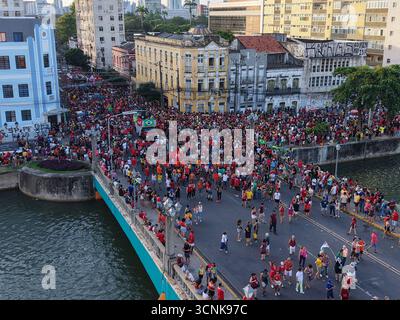 Recife, Brasilien. September 2025. An diesem Sonntag, dem 21., protestierte eine Menschenmenge in Recife gegen den Abschirmungsvorschlag (PEC da Blindagem). Luftaufnahmen. Quelle: João Carlos Mazella/FotoArena/Alamy Live News Stockfoto