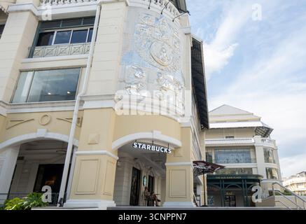 Starbucks Coffee Shop am Old Siam Plaza in Bangkok, Thailand Stockfoto
