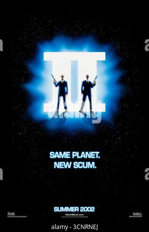MEN in Black II (2002) von Barry Sonnenfeld mit will Smith, Tommy Lee Jones und Rosario Dawson. In dieser Action-Comedy-Sci-fi-Fortsetzung kämpfen die Agenten J und K wieder zusammen, um eine formverändernde Alien-Bedrohung zu bekämpfen. Foto eines Original-Posters aus dem Jahr 2002 (US Advance Poster), das NUR ZUR REDAKTIONELLEN VERWENDUNG VERWENDET WIRD. Quelle: BFA / Columbia Pictures Stockfoto