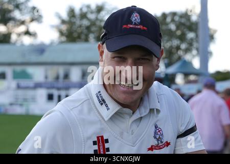 United Kingdom, Leicester, Upton Steel County Ground, 21. September 2025, Newtown Linfords Dieter Klein während des County Cup Finales zwischen Rothley Park Stockfoto