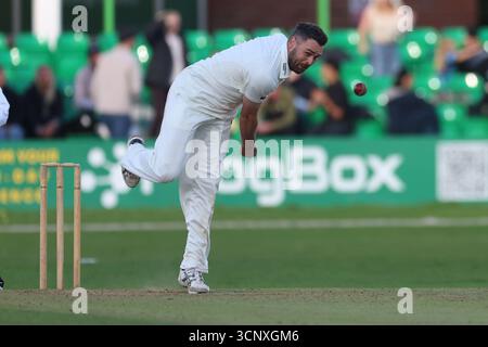 United Kingdom, Leicester, Upton Steel County Ground, 21. September 2025, Nathan Buck von Rothley Park im County Cup Finale zwischen Rothley P. Stockfoto