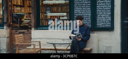 Jane Austen a gâché mA vie (französisch Jane Austen a Wrecked My Life) ist eine französische Romankomödie von Laura Piani aus dem Jahr 2024. Stockfoto