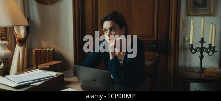 Jane Austen a gâché mA vie (französisch Jane Austen a Wrecked My Life) ist eine französische Romankomödie von Laura Piani aus dem Jahr 2024. Stockfoto