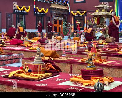 Nonnenkloster Anigongma, Dorf Gerima, Tagong (Lhagang), Autonome tibetische Präfektur Garzê, Sichuan, China. Stockfoto