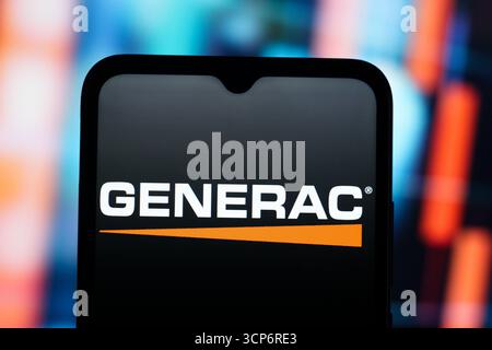 In dieser Abbildung wird das Generac Power Systems-Logo auf einem Smartphone-Bildschirm angezeigt. Stockfoto