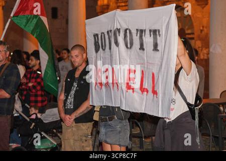 Manifestazione pro-Palestina Modena 24 settembre 2025, Italien Stockfoto