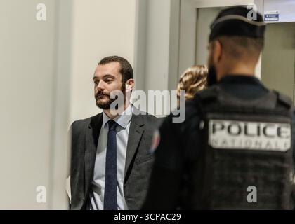 Saint Ouen, Paris, Frankreich. September 2025. Louis Sarkoz vor dem Pariser Gericht für den Sarkozy-Gaddafi-Prozess. (Kreditbild: © Sadak Souici/ZUMA Press Wire) NUR REDAKTIONELLE VERWENDUNG! Nicht für kommerzielle ZWECKE! Stockfoto