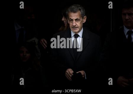 Neuilly Sur Seine, Frankreich. März 2023. Nicolas Sarkozy während der Beerdigung von PAL Sarkozy, Vater des ehemaligen französischen Präsidenten, in der Kirche Saint Jean-Baptiste in Neuilly-sur-seine, Frankreich am 9. März 2023. Foto: ABACAPRESS.COM Credit: Abaca Press/Alamy Live News Stockfoto